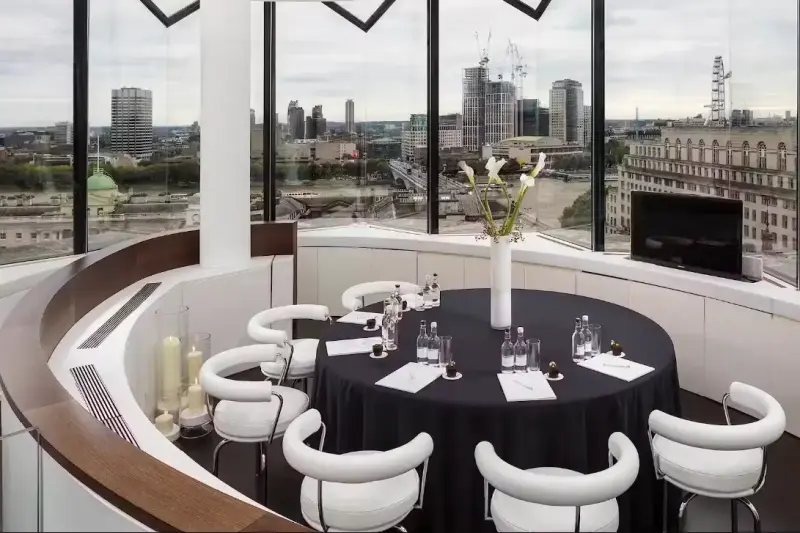 The Skyline Luxe Penthouse in Covent Garden